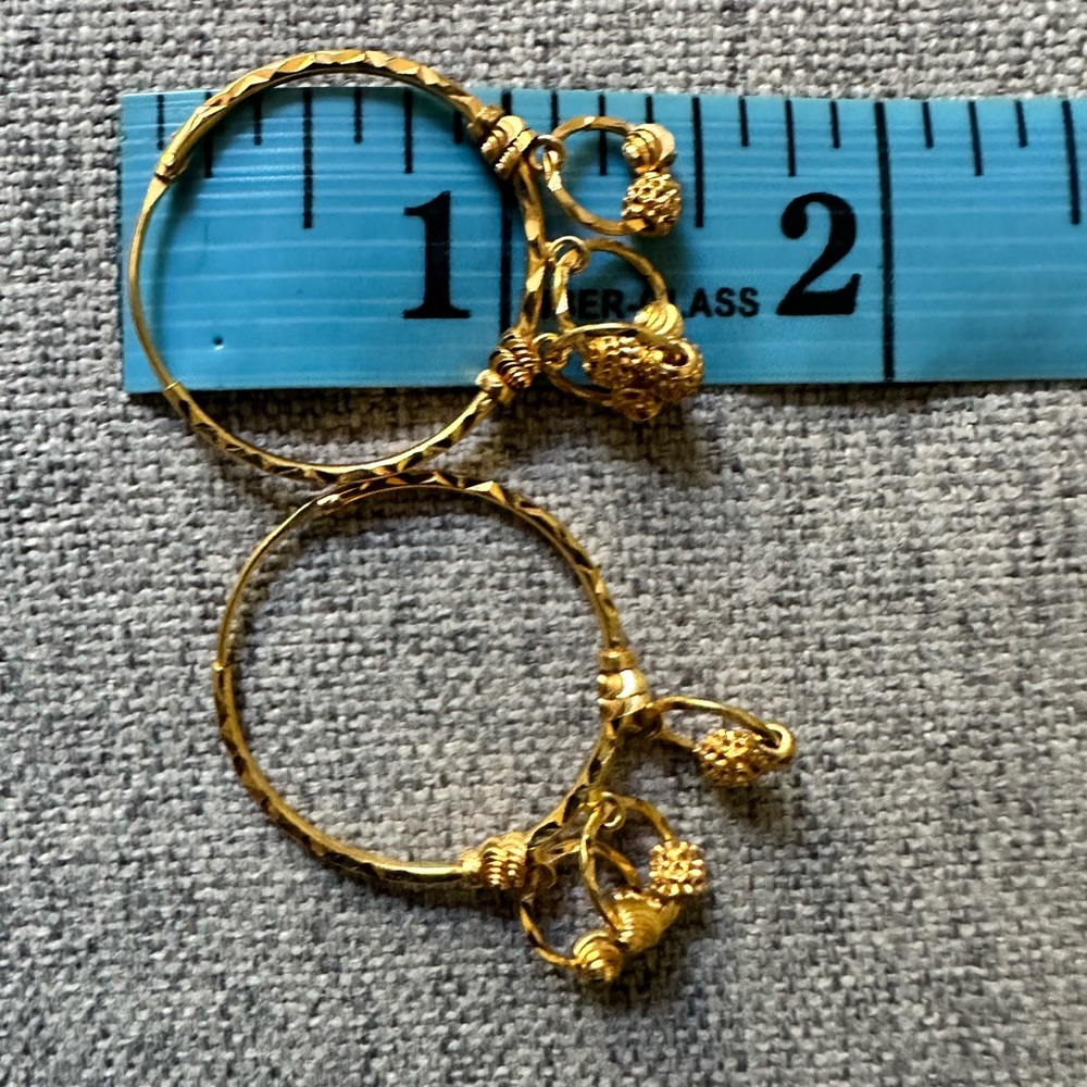 22k pure Solid Yellow Gold Earrings 6 grams